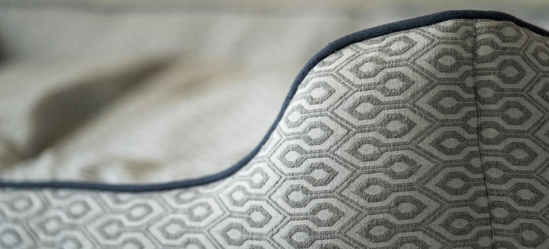 Close up of seam detail on honeycomb slate nest dog bed.
