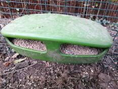 A well used feeder! 