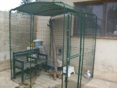 Cat enclosure