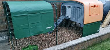 Nice heavy duty cover for suntrap area in my garden 