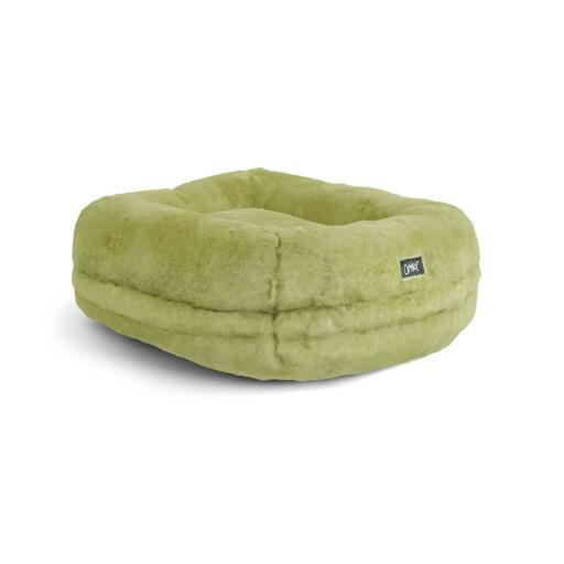 Soft Maya donut cat bed green